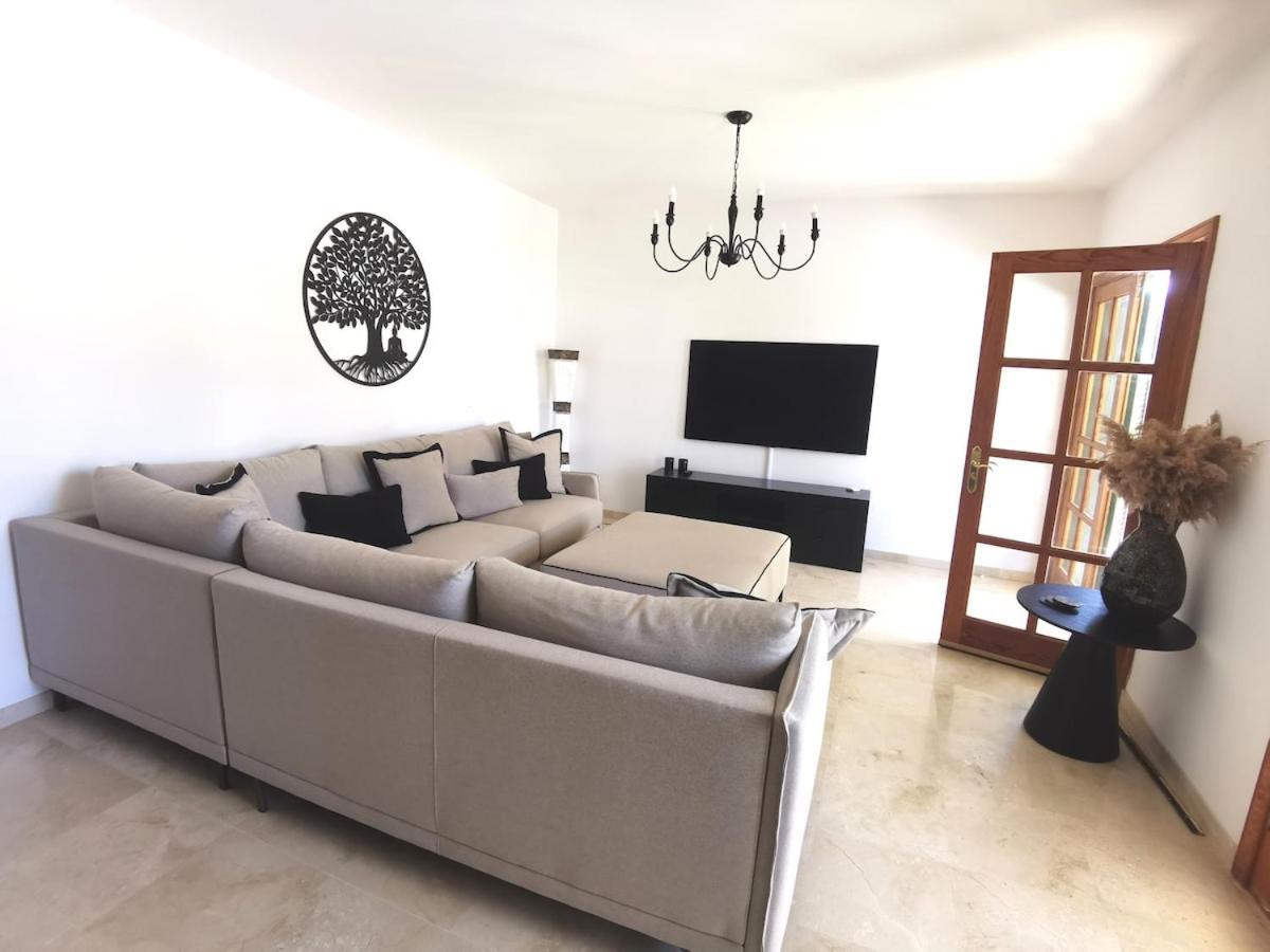 Villa Ibiza - Beautiful House With Private Pool Chayofa Εξωτερικό φωτογραφία